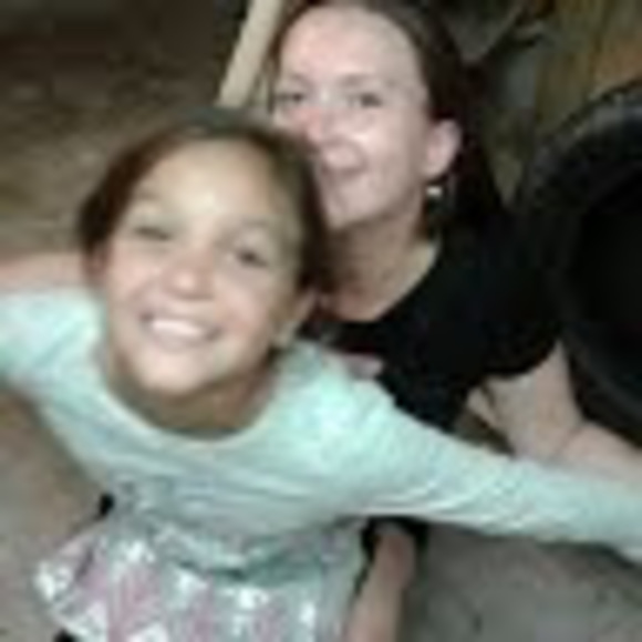 Meet your Posher, Christa - Picture 1 of 1